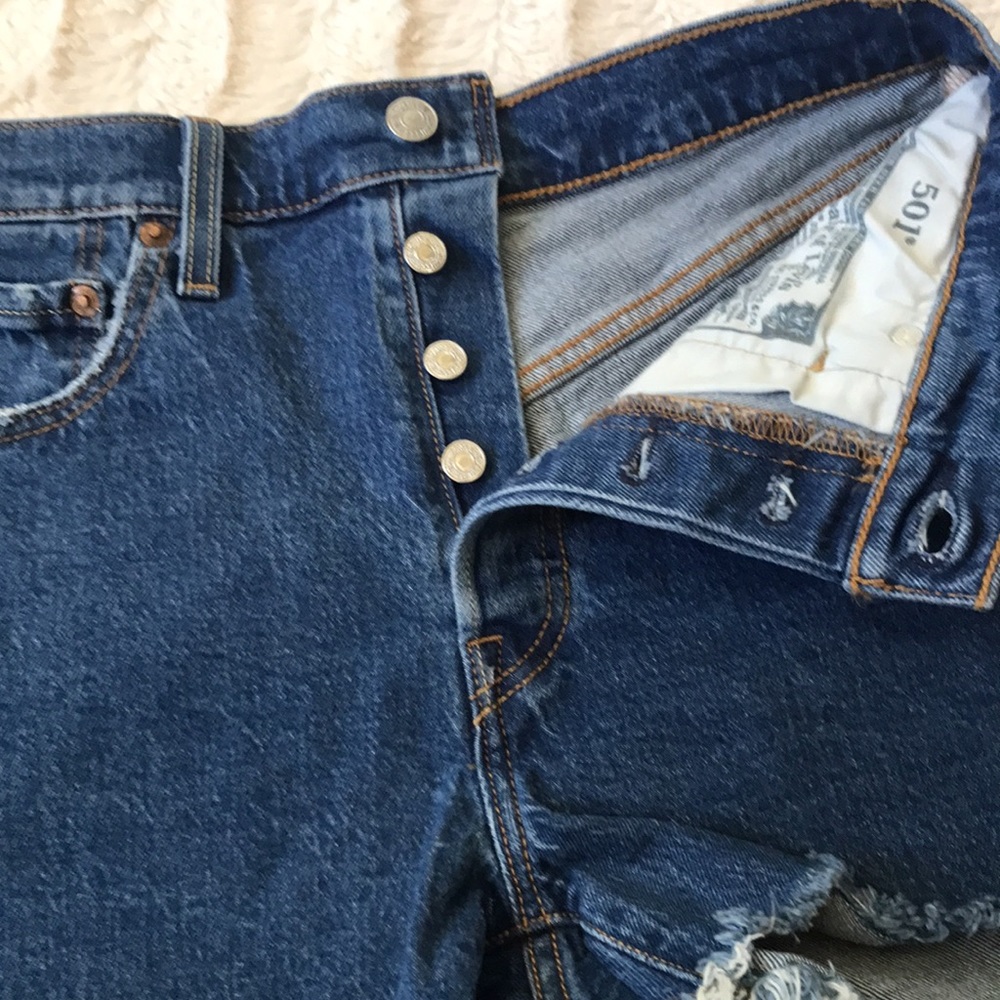 NWT 501 Levi’s high rise short, MSRP $69.50 - Picture 10 of 16